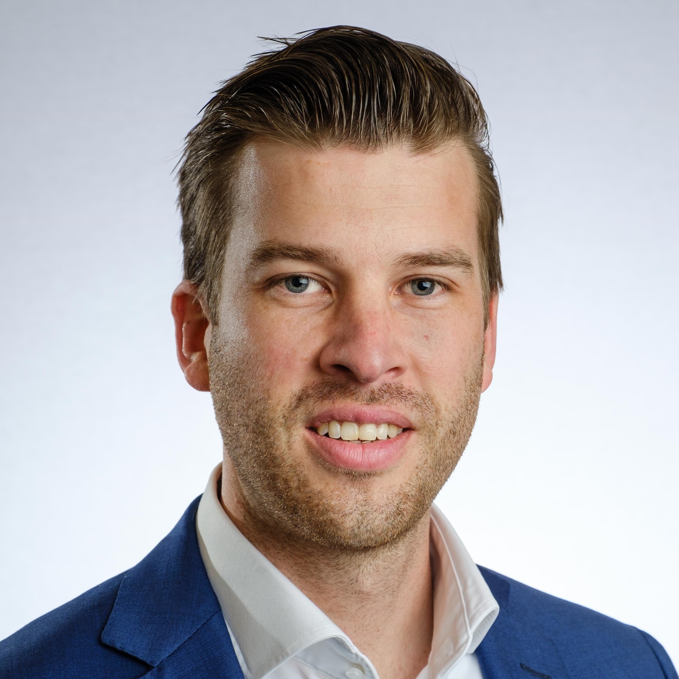 TIM ROOS