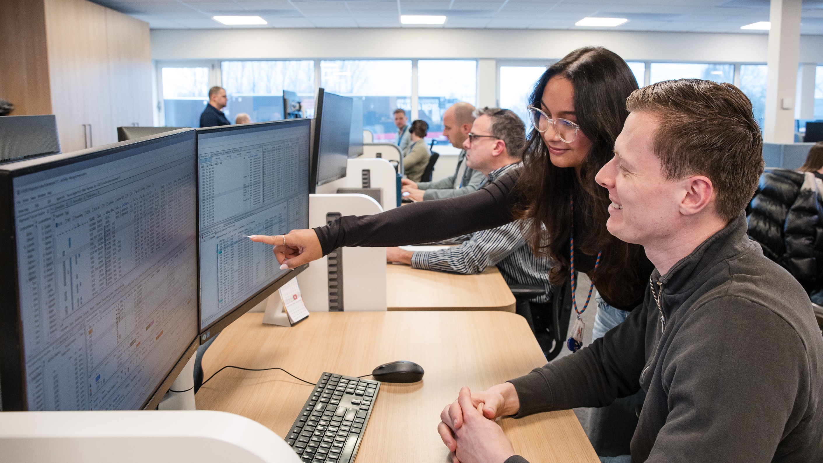 HOW DO YOU KEEP COMPLEX LOGISTICS MOVING WHEN STANDARD NETWORKS ARE NOT ENOUGH?<br />