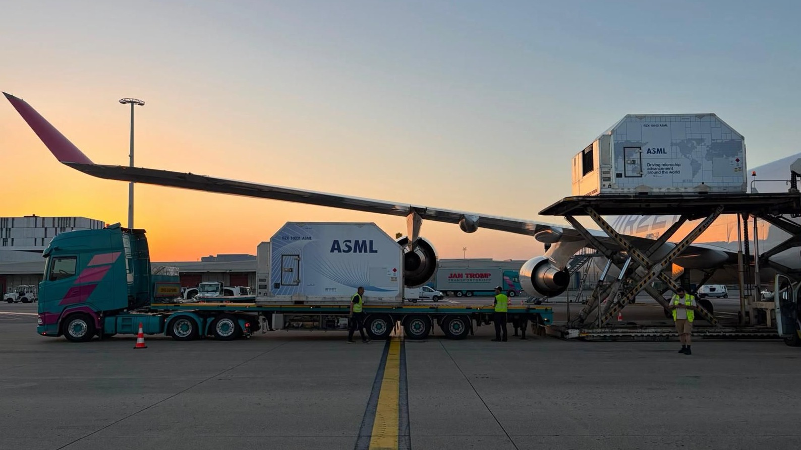HOW DO YOU KEEP MOVING WHEN EVERY TRANSPORT DEMANDS ITS OWN APPROACH?